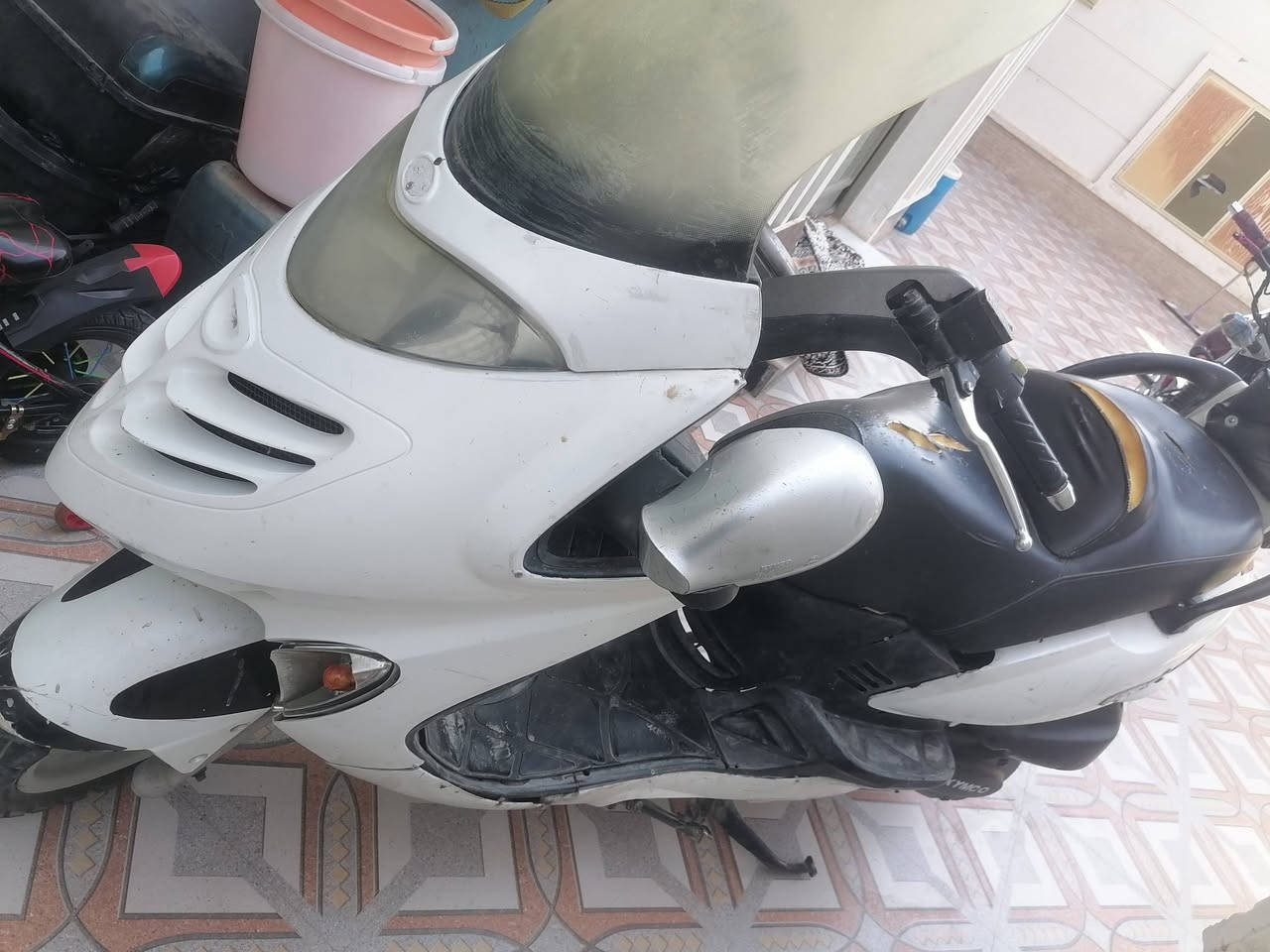 من رخصت ادمن
سلام عليكم شباب للبيع دراجه كايمكو جبش محرك ربع 250CG كهربائيات كله شغاله محرك نضيف ما مفتوح مال حاويه صار سبوعين من شديته الامرايات سلايت عل دكمه ينفتحن وينسدن دشبول كله شغال راديتر جديد الدراجه شغاله نكره صلف السعر 500 وبيهه مجال للطيبين 
هذا رقم وبي واتساب ***********
عنوان رمادي ال5كيلو
