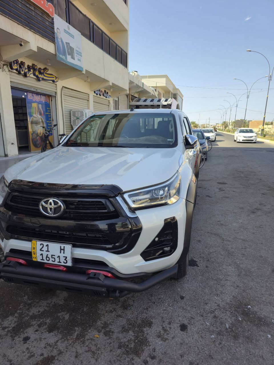 ٦ سلندر
موديل  2023
سيارة اخذتها زيرو من ساز باسمي السيارة
وصيانة شركة ساز شاملة عليها حتى تبديل الدهن 
ماشية 92 الف 
بدون ضرر تخم تاير كاملة بدون نقص 
مكان السيارة ديالى 
السعر 330 واتصل ونتفاهم
***********
***********
