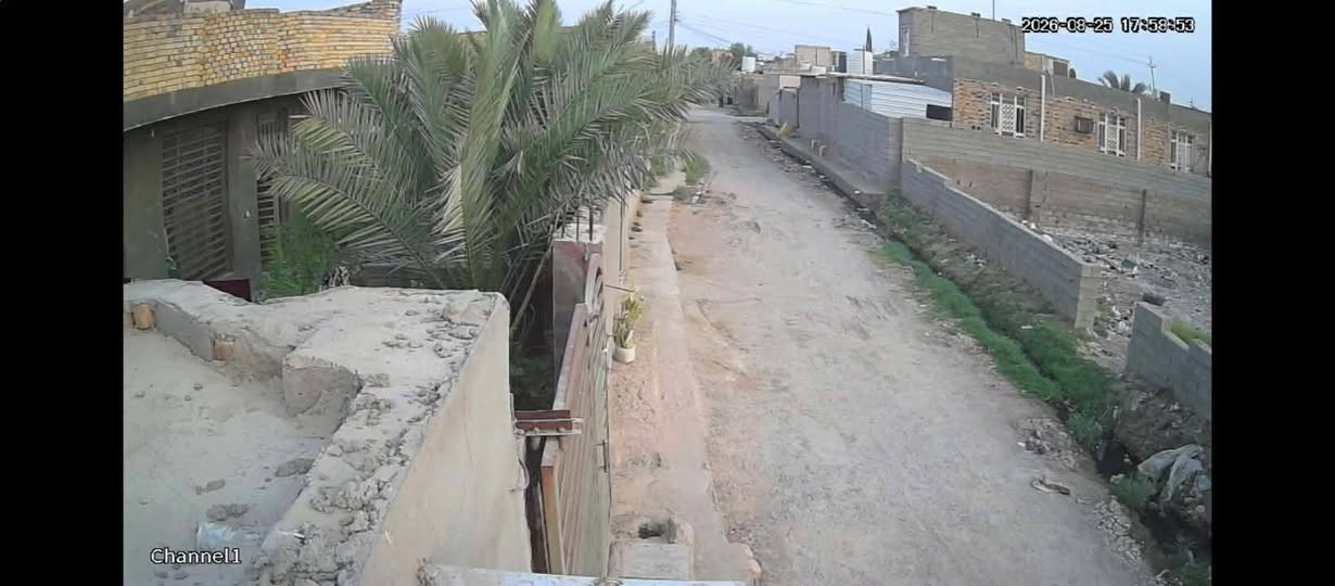 تأمين عدة بيوت في قضاء الشطره والنصر والساده البوهلالة بكاميرات مراقبه على حسب الطلب مع ظمان استبدال مجاني بالكاميرات والعمل سنه ونصف
الكاميرات صوت وصوره ملون ليلي نهاري مع فلاش وسبيكر بأتجاهين مع كيبلات سيميز

اسعار المنظومه كامله 4 كامرات مع جهاز 4 مخرج مع ups والكيبلات وبوكسات حمايه وكيبل hd و هارد خزن و الفيش والنصب والربط على الهاتف
الأسعار تبدأ من 225 و 325 و 400 و 475
بدقة 2 ميكا و 5 ميكا

***********
