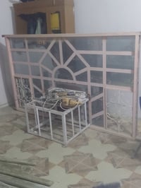 شباك عرض • ٢٫٥م×١٫٥م • حديد ثقيل