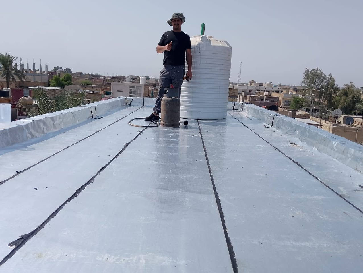 مخافة الله أساس العمل
🌧️🏠 تريد تحمي سطح بيتك من المطر والرطوبة وحرارة الصيف؟ 🌞💦
***********📞

تعلن شركة السلطان للأيزوكام عن توفر وتنفيذ عزل الأسطح باستخدام الأيزوكام الأصلي 🇮🇹 بسماكة 6mm، العاكس للحرارة والمانع للرطوبة.

🔥 ليش تختار الأيزوكام؟

✅ يعكس حرارة الشمس بنسبة تصل إلى 80%

✅ يمنع تسرب الرطوبة ويحمي السطح

✅ يتحمل مختلف الظروف المناخية

✅ ضمان جودة العمل لمدة 12 سنة

✅ صيانة مجانية خلال فترة الضمان

✅ أسعار مناسبة جداً وجودة عالية

🏗️ يُستخدم الأيزوكام على:

الصب • الفرشي • الأشتايكر • الجينكو • السندويج بنل • الأسطح المزفتة

💡 واستغنِ عن طرق العزل القديمة والثقيلة والمكلفة مثل:

التراب • النايلون • الفلين • الطين وغيرها.

🏢 نعمل على تغليف أسطح المباني الحكومية والأهلية

من شمال العراق إلى جنوبه 🇮🇶

🚗 لا تتعب نفسك بالبحث!

اترك عنوانك وتواصل ويانا، ونوصل لباب بيتك ونقدملك الخدمة بأفضل جودة.

📞 للحجز والاستفسار ***********

⭐ لسنا الوحيدين... لكننا نسعى دائماً لأن نكون الأفضل. ⭐

📲 فضلاً وليس أمراً: شارك المنشور حتى يستفاد غيرك.
