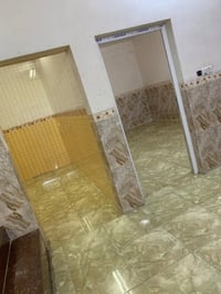دار للبيع مساحه ٢٠٠ طابقين سيراميك كراج سياره ٣ غرف نوم قي المربع الذه...