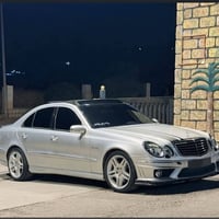 مرسيدس E AMG • V8 • ٢٠٠٥