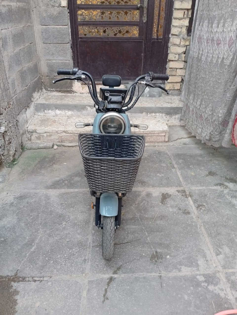 تيرات • بطاريات • بريك خلفي