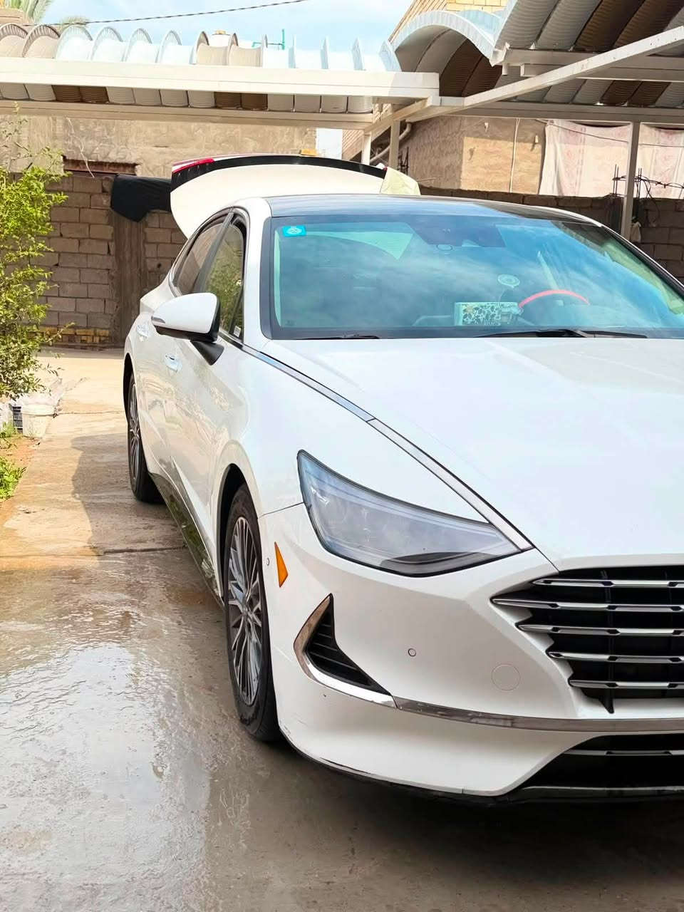سلام عليكم سوناتا موديل ٢٢ هايبرد فول موصفات واحد على واحد طاقه شمسيه رقم بغداد بسمنه سياره اعله فه قطرت صبغ مابيه بيه قطعه وحده بمريكا وبيه شبر بلبنيد فقط سعر ١٩٠
الف ماتصرف عليه سياره اقتصاديه بلبانزين 
توفيله تمشيك ٦٠٠كيلو
***********
