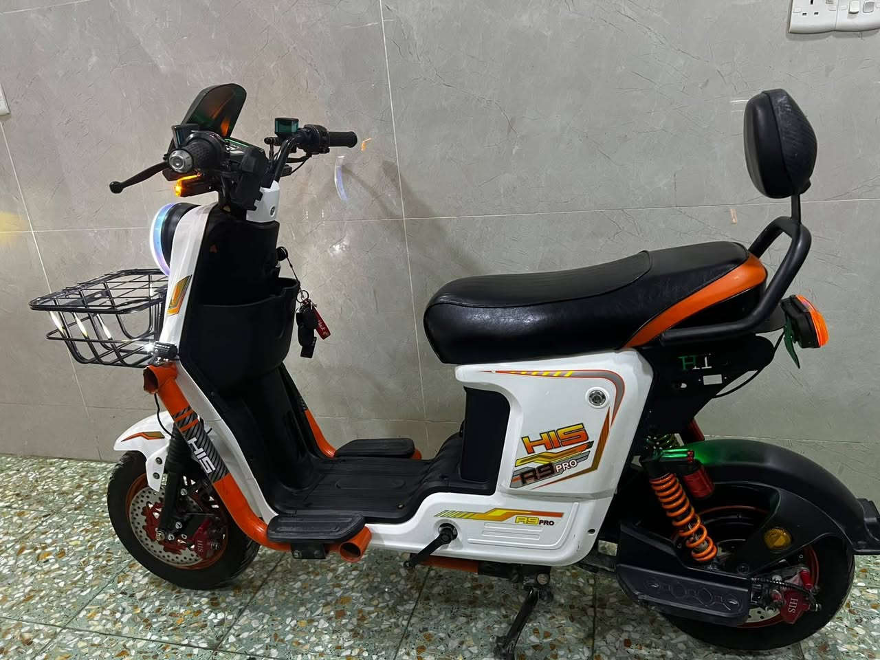 R9 برو • 5 بطاريات • 1500 واط