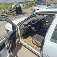 فكتره ٩٢ نضيفه بس مهموله ومتروكه الي ياخذه ويعمره حلوه محرك جديد كير ج...
