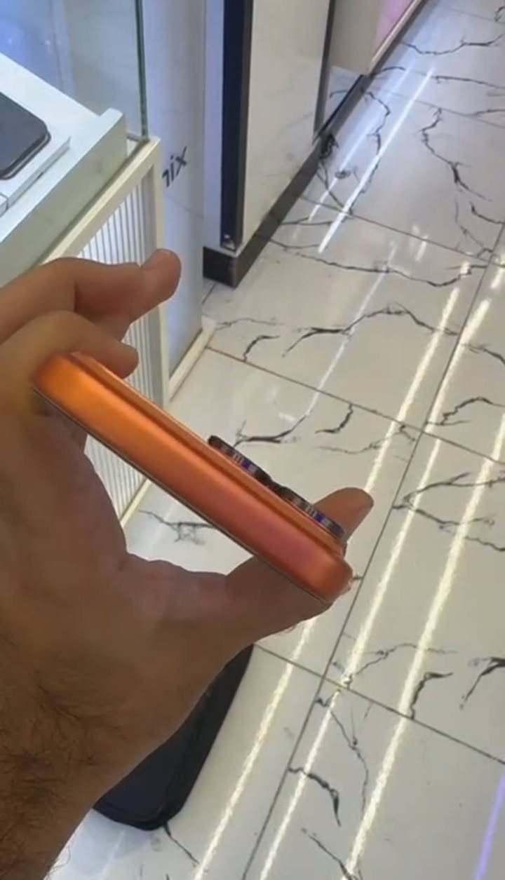 للبيع iPhone 17 Pro Max
🟠 اللون: برتقالي
💾 الذاكرة: 512GB
🔋 البطارية: 92%
🔧 حالة الجهاز:
✨ نظافة 100% وبدون أي شخط
🔹 الجهاز وكالة (لا مفتوح ولا مصلح - ووتر بروف)
🛡️ كفالة عامة شاملة
🎁 الهدايا والملحقات:
➕ واير شحن
➕ لزقة كاميرات
➕ لزقة شاشة
➕ كفر حماية
💰 السعر: 1,700,000 دينار عراقي
📍 الموقع: بغداد – الحرية
🔍 شرط الفحص قبل الاستلام
📞 للتواصل: ***********
