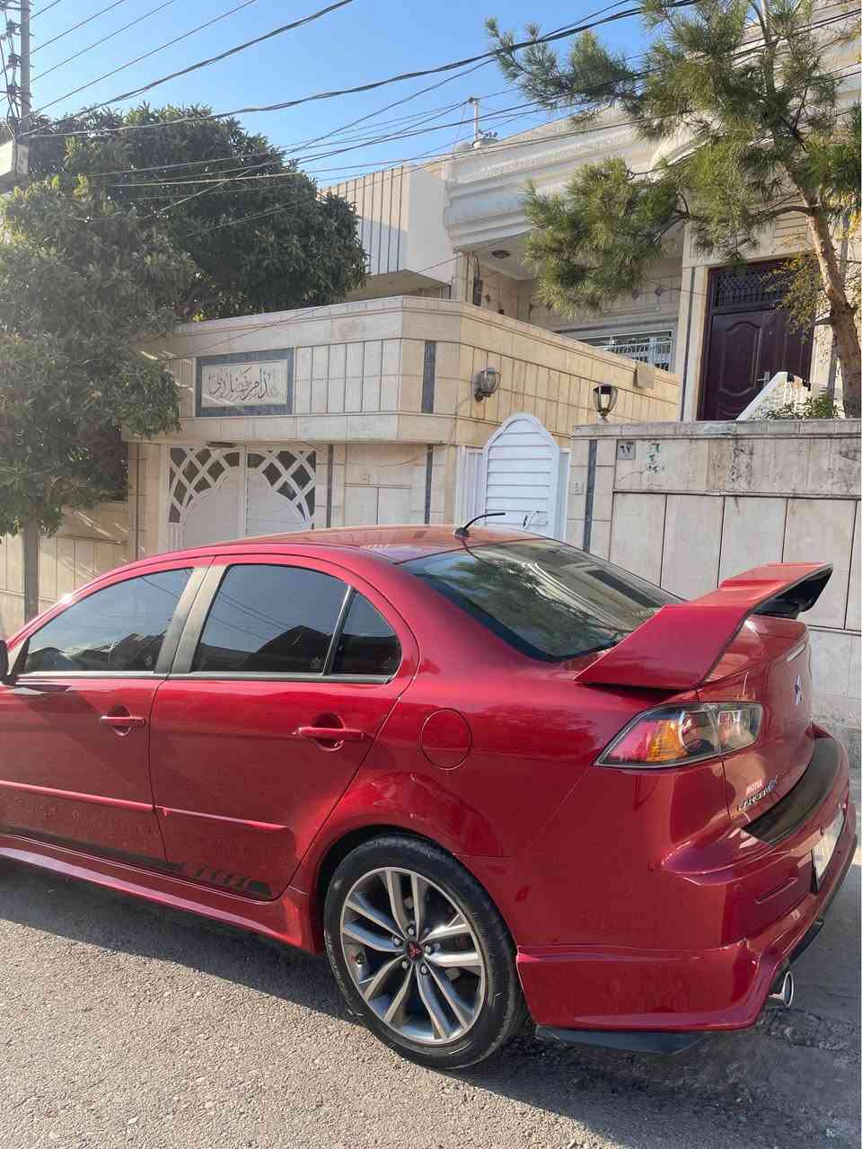 لانسەر ٢٠١٧
خلیجی
مەکینە ٢٠ 
١٢٩ هەزار ڕۆشتووە
سەنەوی تازەیە
٤ تایەی تازە
مەسرەفی تیا نییە و ماڵی دۆستە
٥ پارچەی بۆیاخە بێ ناو گرتن
سعری ٩٠ گەڵایە
ژ.م *********** السليمانية, العراق

