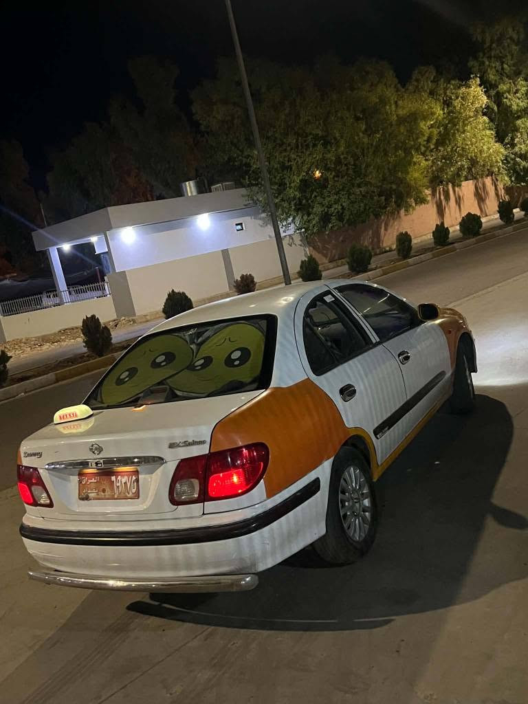سه ره تا به ناوي خواي گه وره سه ني ته كسي بو فروشتن
2001ناو بور 
جام كاره با ئاوينه كاره با
3پارچه ي سليمانيه  ئارم و سه نه وي و 2وه كاله  به شه رتي ئارم و ئه وليات و غه رامه 
يه ك جاملغ ليدراوي هه يه پيش و پشت كه بسه 
گير و مه كينه و ته بريد به شه رت مه كينه ي كه مي دوكه لي هه يه 
سه ياره كه جوان و پاكه 
گورينه وه ش ده كه م به ته كسي بور سه ني يان بيكاشو
سعر 76مه جال   شوين جه مجه مال 
ژ.م *********** واتسئاپي له سه ره شمشمل, السليمانية
