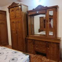 غرفه اخشاب جديده  واستخدامها كلش بسيط مثل ما موضح بالصور السعر  مليون ...