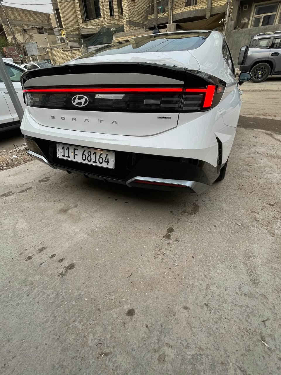 سلام عليكم سوناتا هايبرد ٢٠٢٤ سياره جديده مواصفات ( sli ) رقم بغداد
-كشنات كهرباء

-شفتات ستيرن 

-رادار ٣٦٠+ تحديد مسار + قياده ذاتيه + رادار بالمري جانبيه 

-شاشة متصله كار بلي 

-شحن واير ليس 

- وباقي مواصفات السوناتا المعروفه 

السياره دخول جديد ماشيه بامريكا (٤٨) هسه ماشية (52)

حادثهة كما موضح بالصور (باب السائق + باب خلف السائق تصلح نفسه + زلف الجاملغ الامامي ع كده )

ايرباك استيرن وبرده  

ذكرت كل تفاصيل وصور الحادث 

سعر السياره (١٨٨)$ مكان سياره شارع فلسطين او البنوك 

رقمي ***********
