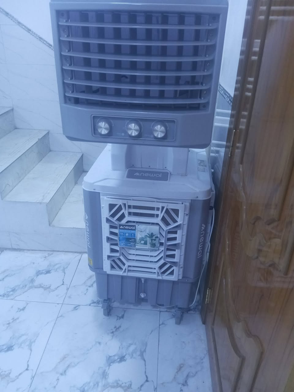 كمفيرة جديدة مستغلة مرة وحدة 3سرع 275وبيه مجال راعيه مستعجل على البيع تجي وتفحص بيدك جيدة صار 10ايام من مشتريه
***********
