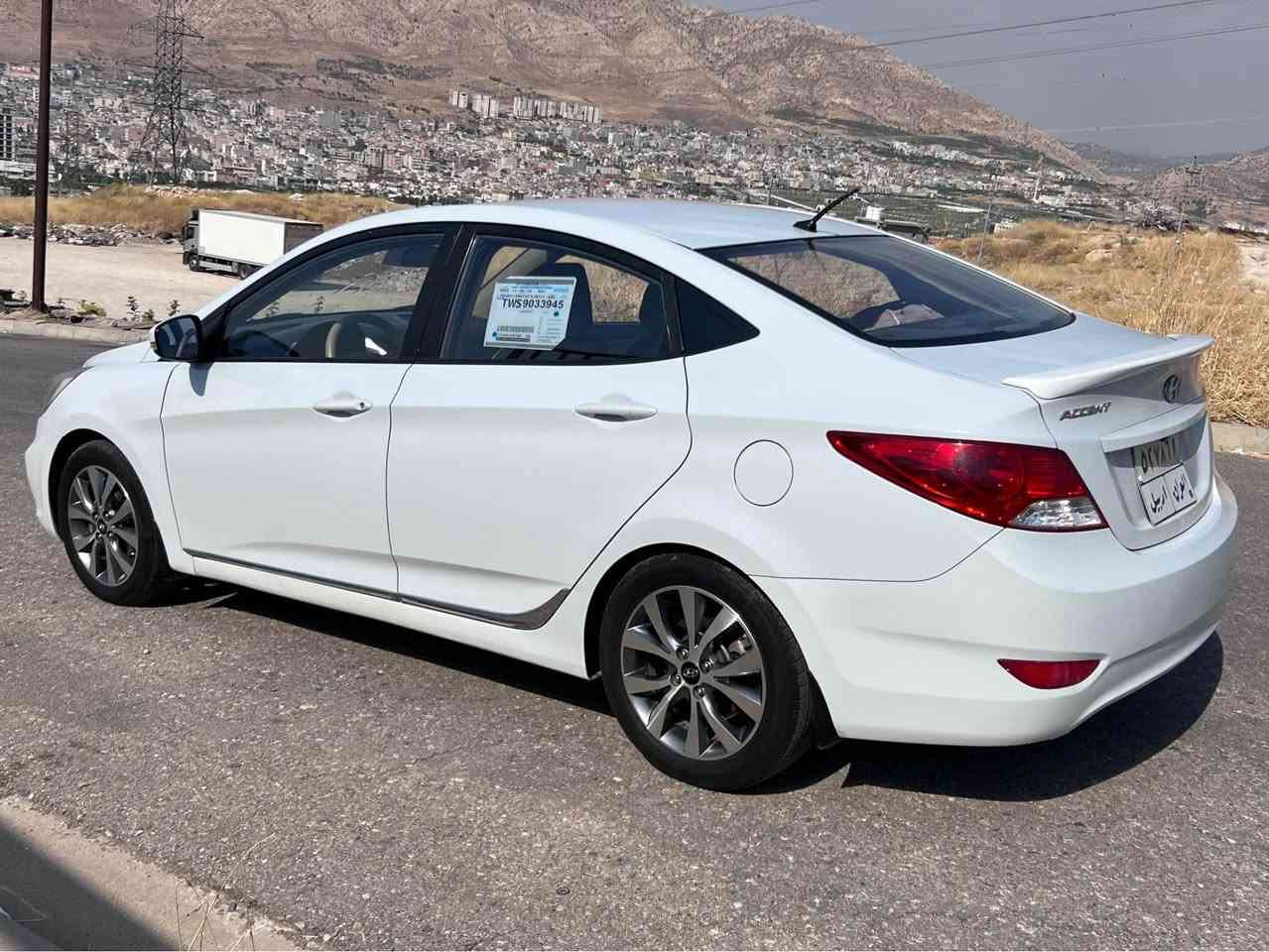 للبيع نقداً…. هيونداي اكسنت موديل ٢٠١٨… واود خليجي… كير اوتو… محرك ٤ سلندر… بدون دعم ولا صبغ مكفولة من كل النواحي وكلهه وضع شركة…. المكان دهوك… السعر ١٠٨ ومجال بسيط… للاستفسار 
***********
*********** دهوك, العراق

