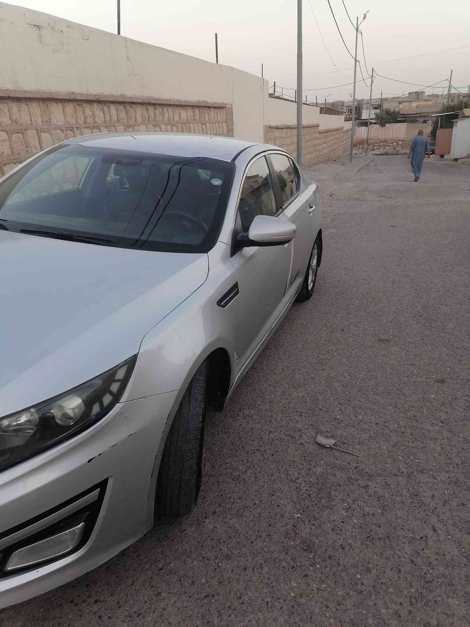 اوبتما ٢٠١١ بيها ٣قطع صبغ جاملغ يمين وبوند وبيها باب السايق محرك دوش شرط تبريد قطعتين ثلج شرط التحويل والغرامات
السعر ٧٥وبيها مجال وماكو اوبتما بهذا السعر
***********
***********
