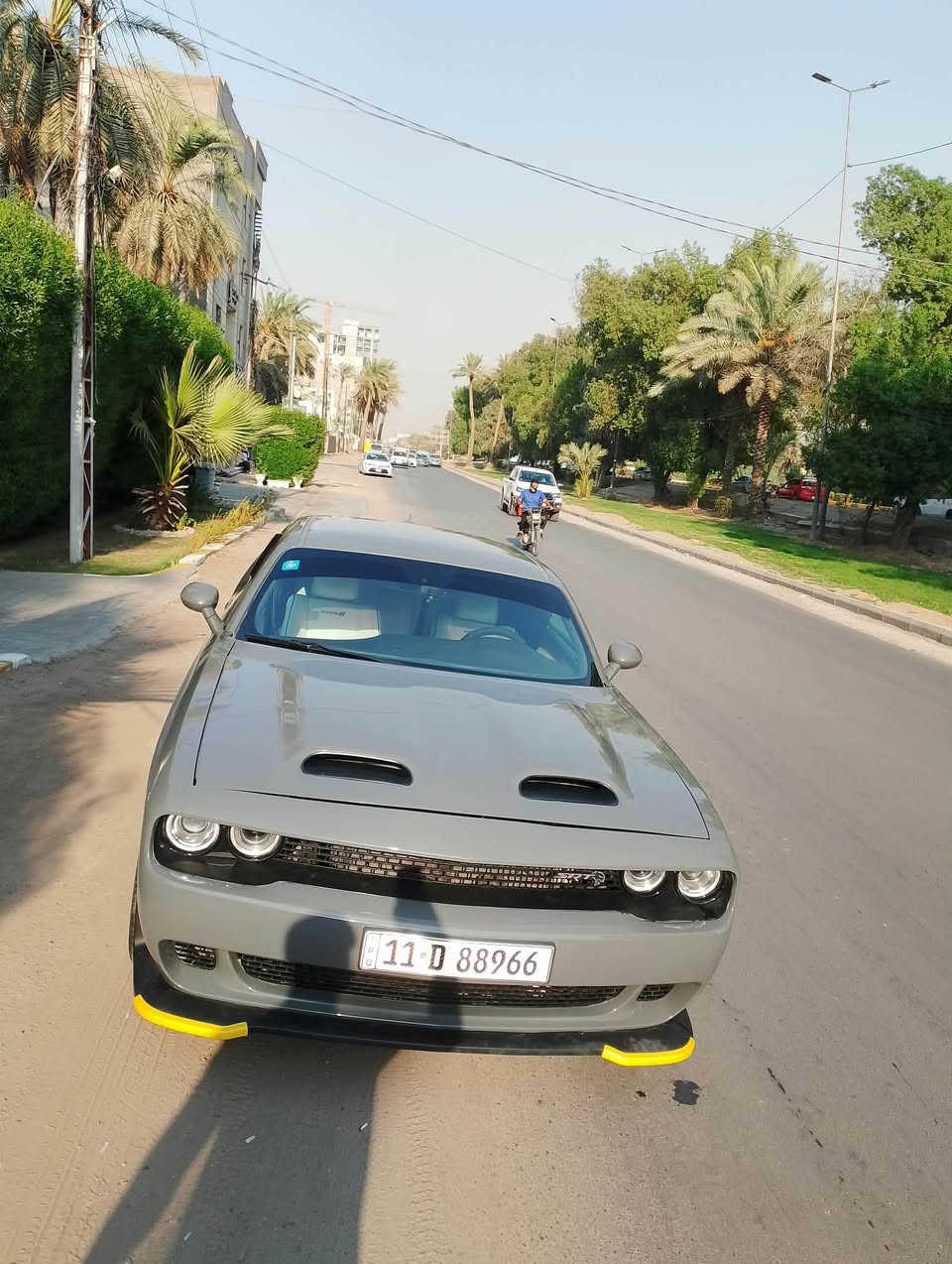 السلام عليكم
اقره تفاصيله كامله اله تتصل
السعر 112 قفل بدون مراوس بدون اقساط 
جالنجر 2018 أصل GT سوبر تراك باك
باسمي هزه وسنويه وارقام جدد رقم بغداد دولي 
شادله مكينه جديدة صار سبوع من شاده 3600 6 سلندر حته دهن وفلتر جدد وبراد دهن جديد
فول للاخير عده فتحه 
ابيع حزام بس هيه مو حزام بيه صبغ 5 قطع 
شواصي مكفولات لغد يمنه مكفول لغد يسره بيه بدايته تعديل بسيط 
المواصفات 
شاشه جبيره وكامره خلفيه وحساسات خلفيه 
رادارات جانبيه 
كشنات كهرباء وتدفئه وتبريد 
ستيرن كهرباء وتدفئه وشفتات ستيرن 
سستم صوت الباين 
نظام سبورت 
نظام لانج كانترول موداات SRT
فول بس بدون فتحه 
تخم تاير جديد ويل كب اصلي 
لايت زنون عالي وناصي 
عليه كزوز رياضي دبات ريمونت وبرمجه طلقات وفتح فصله ورون 
سياره مكينه جديدة وكير جديد وتبريد ثلج وصدر نظيف 
ماشيه تقريبا 100 الف 
بدون اي كلوب بلدشبول بدون سيرفس
مكانه بغداد تقاطع الدرويش 
*********** بغداد, العراق
