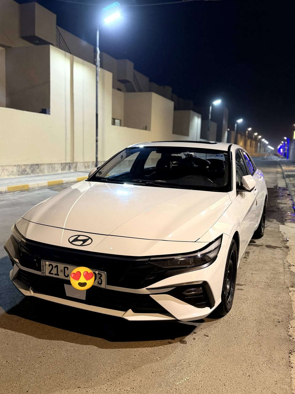 > 🚘 للبيع هونداي النترا 2024 – فول مواصفات
> 
> 🔹 الموديل: 2024
> 🔹 الممشى: 19,000 كم فقط
> 🔹 المحرك: 1.5 لتر اقتصادي جداً

> 🔹 الرقم: سليمانية
> 🔹 الحالة: هلال جوة الباب الخلفي فقط، باقي السيارة مكفولة
> مغلفه لايلون حراري بالكامل من صندوق ودواخل
> ✨ المواصفات:
> تشغيل بصمة - دخول ذكي - شاشة لمس - كاميرا خلفية - حساسات - مثبت سرعة - تحكم مقود - تكييف ثلج
>  نقطه عمياء
> 📌 السيارة استخدام شخصي ونظافة 100%، صيانة دورية، جاهزة للفحص
> 📍 المكان: أبو غريب - مجمع الزيتون
> 💰 السعر: 130 
***********

