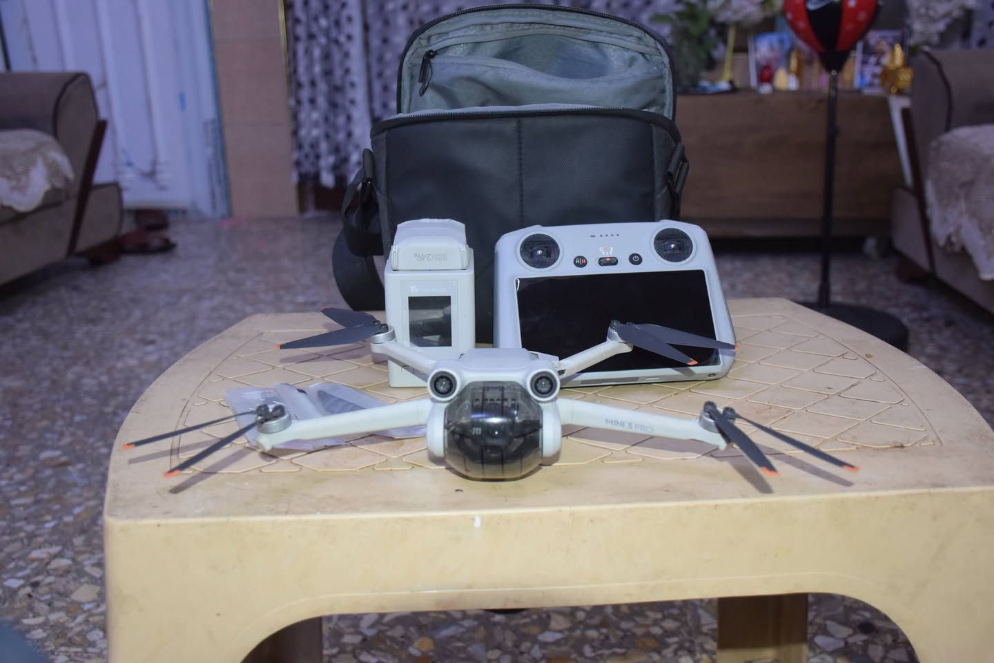 DJI Mini 3 Pr سعر 1200 مليون وميتين بيهه مجال شي قليل /***********)/
*********** كامله ما بيهه نقص ولا عطل بس بطاريه وحده تعبانه فقط لا غير
