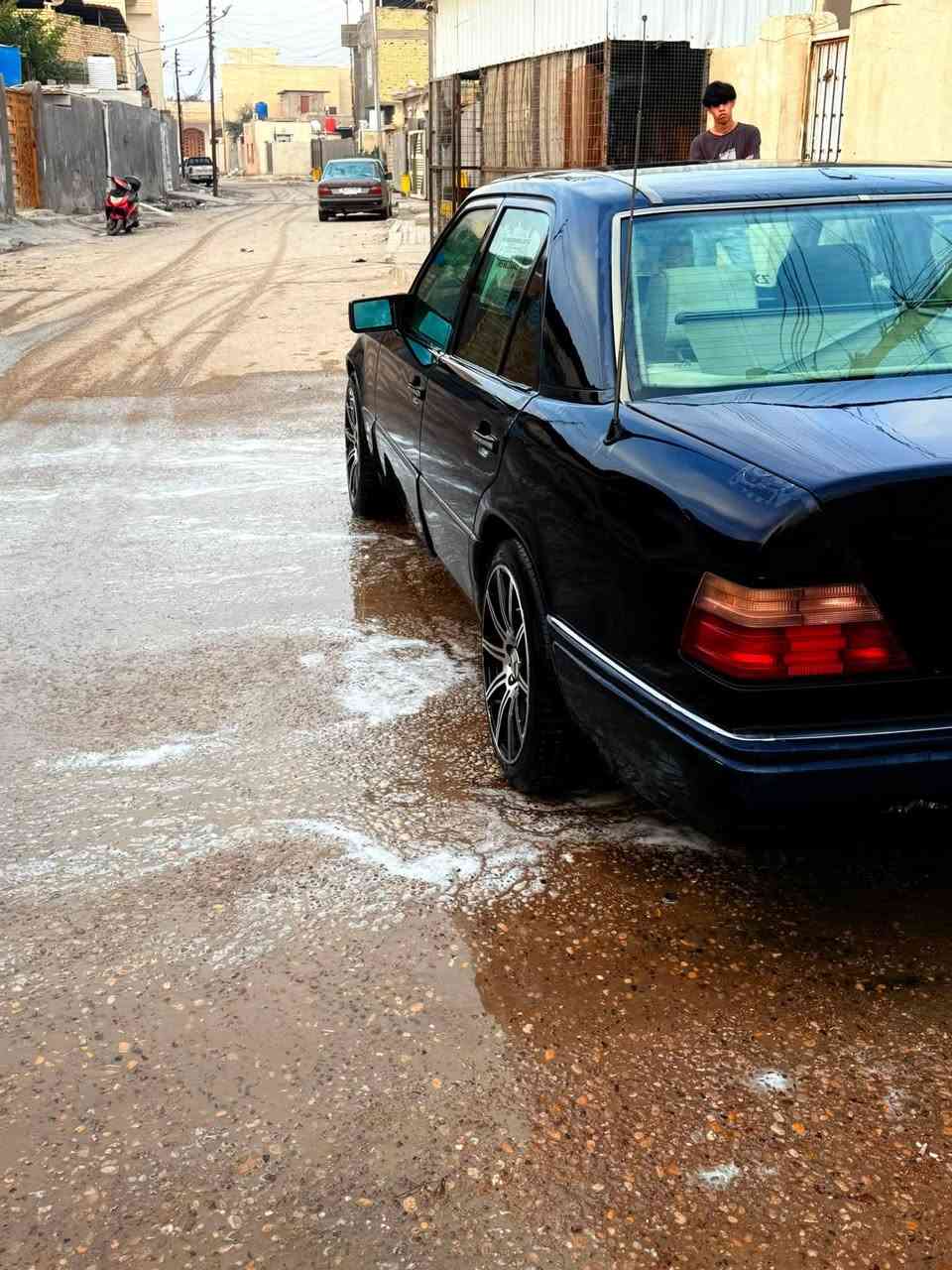 السلام عليكم  مارسدس بيبي شبح موديل 95 بيه  ملاحظات بسيطه
مكينه 4 خراطيم حداده جديده تخم تاير جديد

مكاني البصره قضاء القرنه 
سعر 65 
***********
