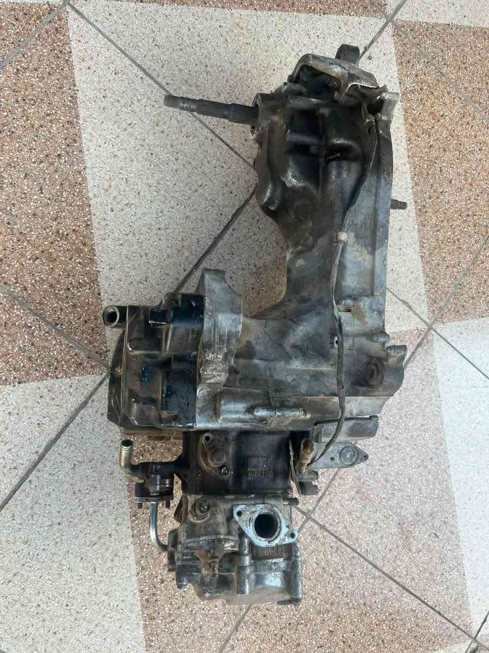 عدي هذني صفر ثمانيه طابوكه وكرنك ونيكلات للبيع سعرهن قيم واخذ بل يرضي الله
