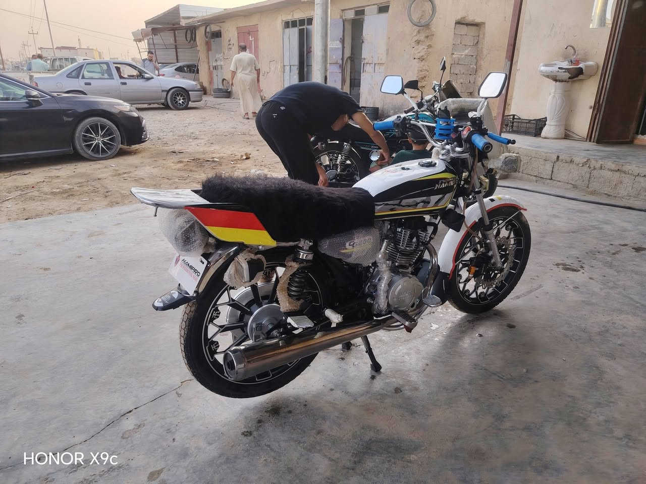 السلام عليكم..
للبيع موطور نامي برو هونزدا الباب الاول
موديل 2025.. 
محرك 200.. 
وزن ثقيل... 
محرك وگير مكفول شرط.. 
 منفيس موجود.. 
السعر 770.... وبي مجال

#هـ***********
