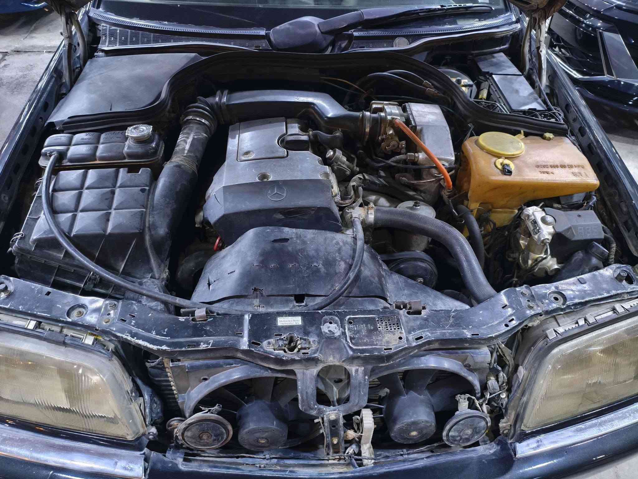 مرسيدس 220s • موديل ١٩٩٥ • اوتوماتيك