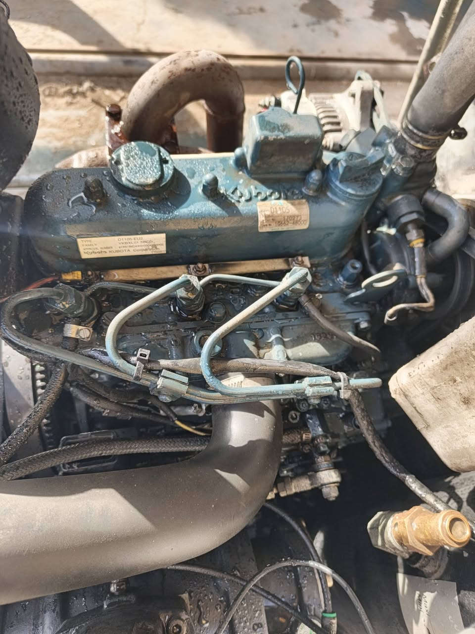 محرك Kubota D1105 جديد ورد من المانيا بعده جديد ٣ سلندر 
1,123cc 

موجود في بغداد ***********
