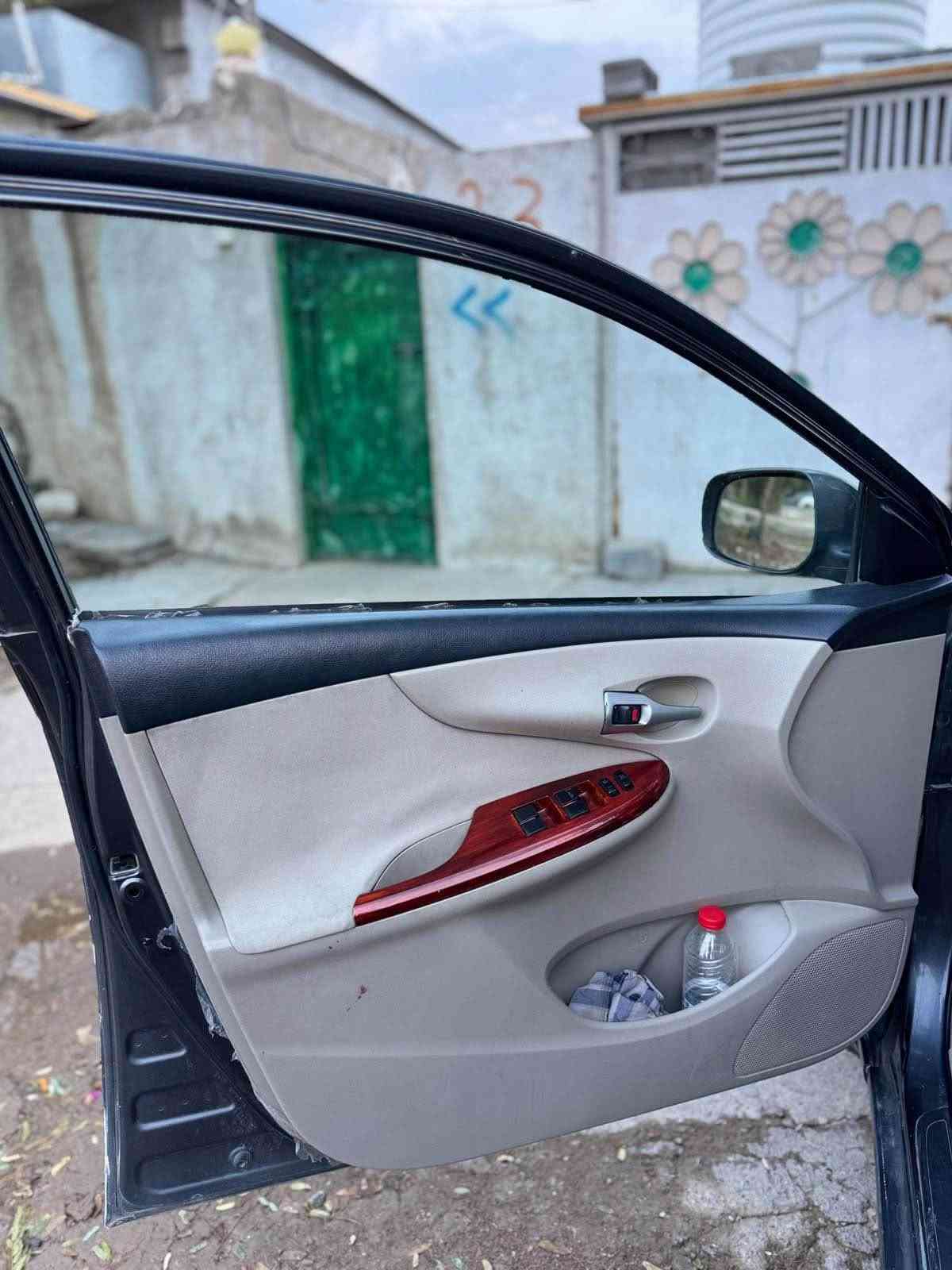 كورولا • ٢٠١١ • بدون لوحات