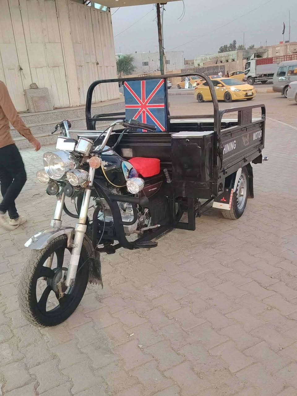سلام عليكم ستوته للبيع أوراق اصولي بليته بيهه اكاتبك وي الوكيل مديل 2021 شاصيهه وركبتهه مكفولات كفالة عامه لا لحيم ولامعجون بيهه تخم تاير جوبلس جديد كهربائيات كلهه شغاله دبلات شغاله ستوته كلهه شغاله مابيهه اي نقص جاهزه مال جنيان نضافتهه نفس فقط مصبوغه حراري للجماليه مكانهه الديوانية ***********
