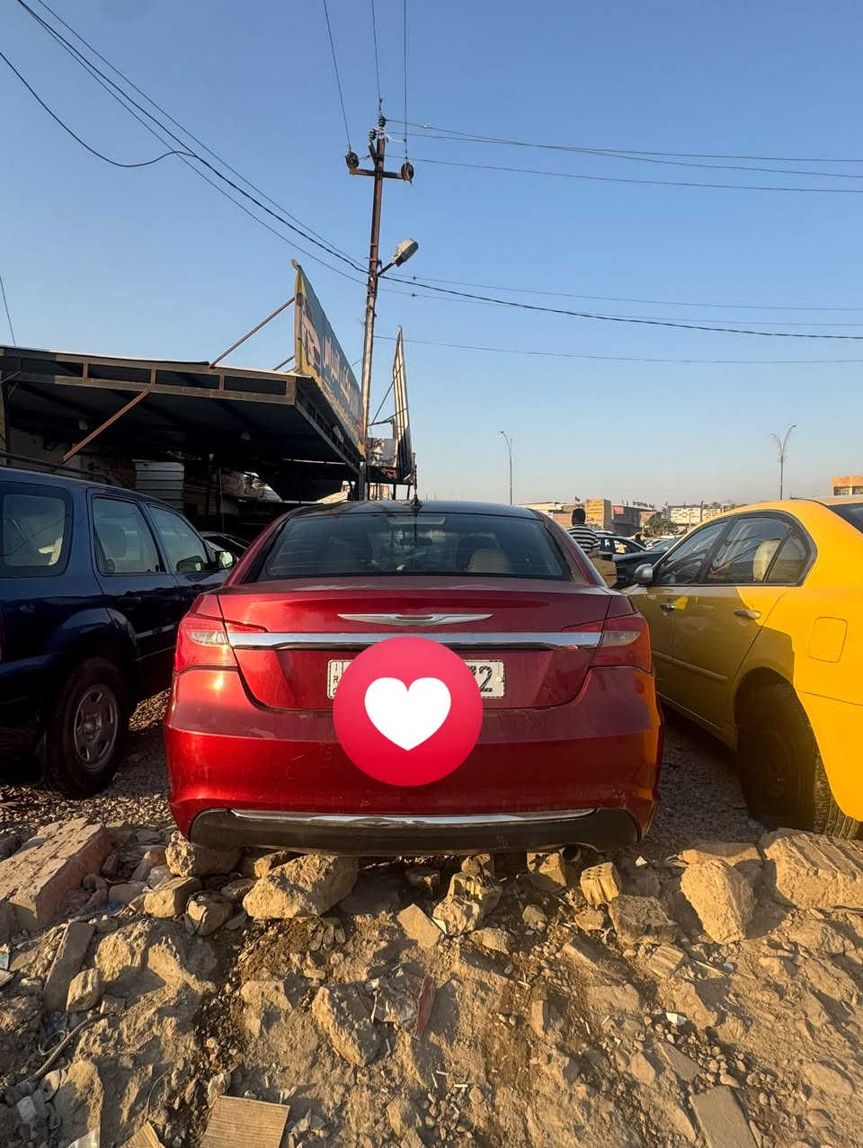 السلام عليكم 
C200 2014
بجم صبغ قماره جارده وغلفتها اسود 
محرك 2400 
السعر النهائي 65 للبيع فقط 
مكانها بابل الحله الحي الصناعي 
اي استفسار ع الرقم ***********
