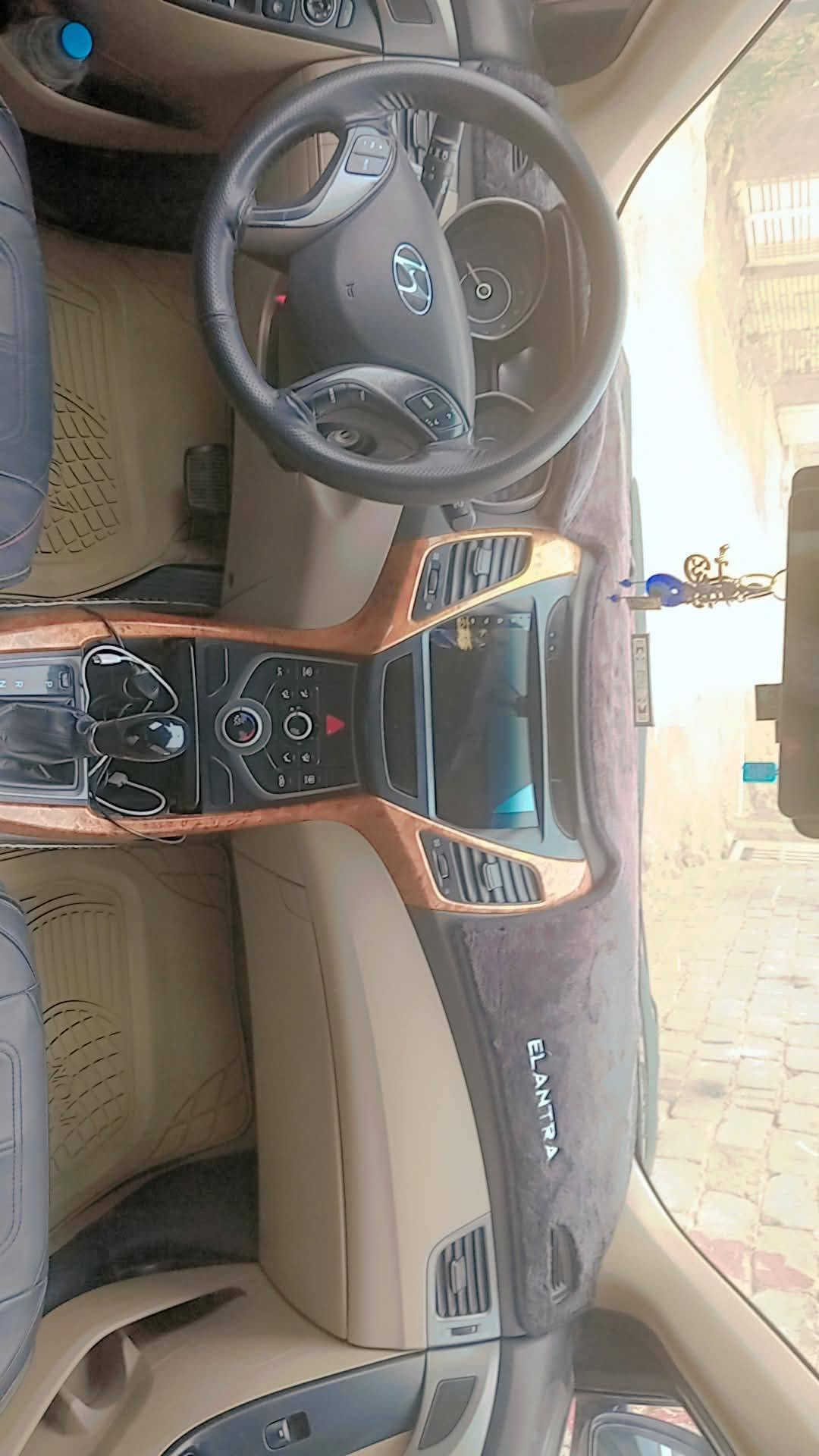 النترا • ٢٠١٥ • رقم بابل