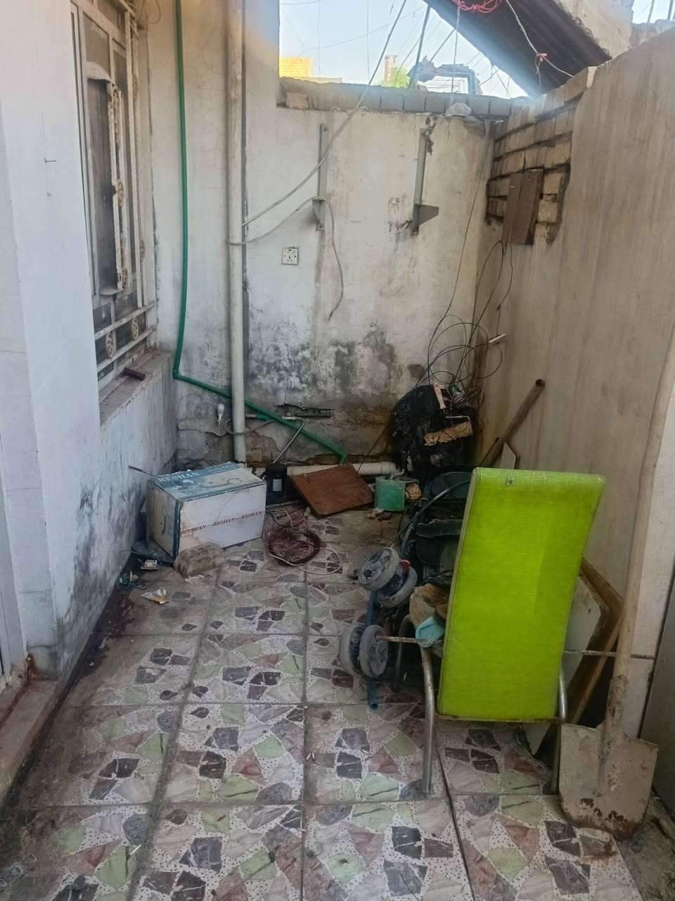 دار ارضي للايجار التراث تقاطع الربيعي 
غرفة وهول ومطبخ وخدمات 
التفاصيل بالصور ومقطع الفيديو 
اي تفاصيل ثانيه الاتصال ***********
