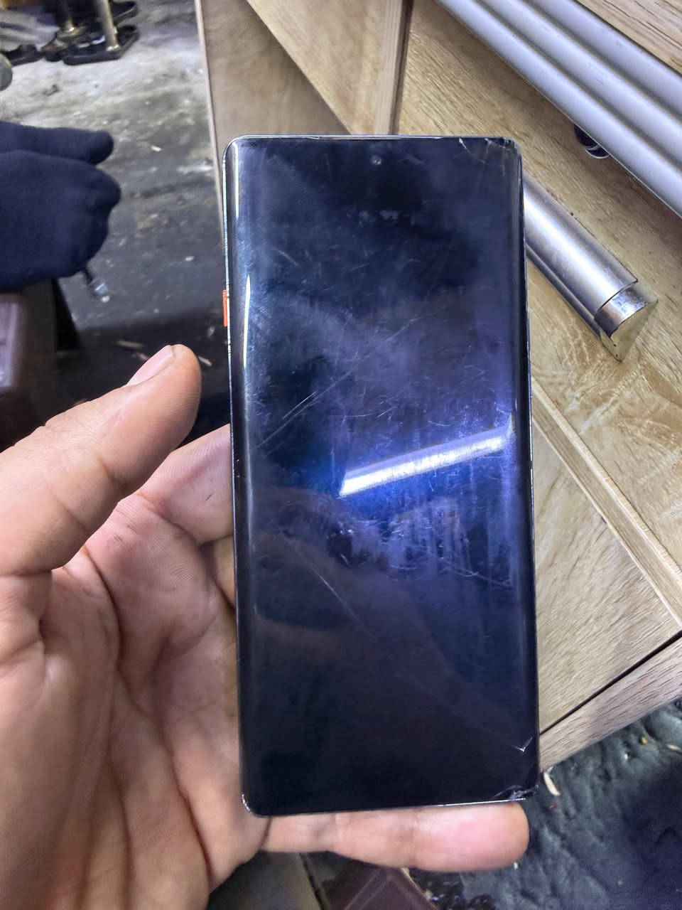 السلام عليكم
جهازين للبيع عله وضعهم 
S22 الترا ١٢/٢٥٦ 
تكنو كامون  40برو 5g 
جهازين محتاجات شاشه 
ال s شغال بس بي هاي الخطوط يعني شغال طبيعي (شاشه) 
الكامون جهاز استعمال سبوع جديد كلش بس نكسرت شاشته 
ابيعهم عله وضعهم 
 400 الف 
بغداد شارع فلصطين ***********
