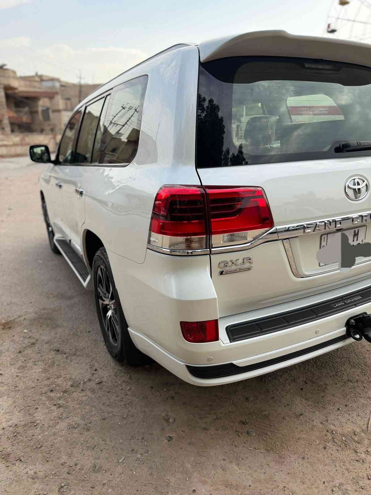 مونيكا • ٢٠٢١ • بحريني