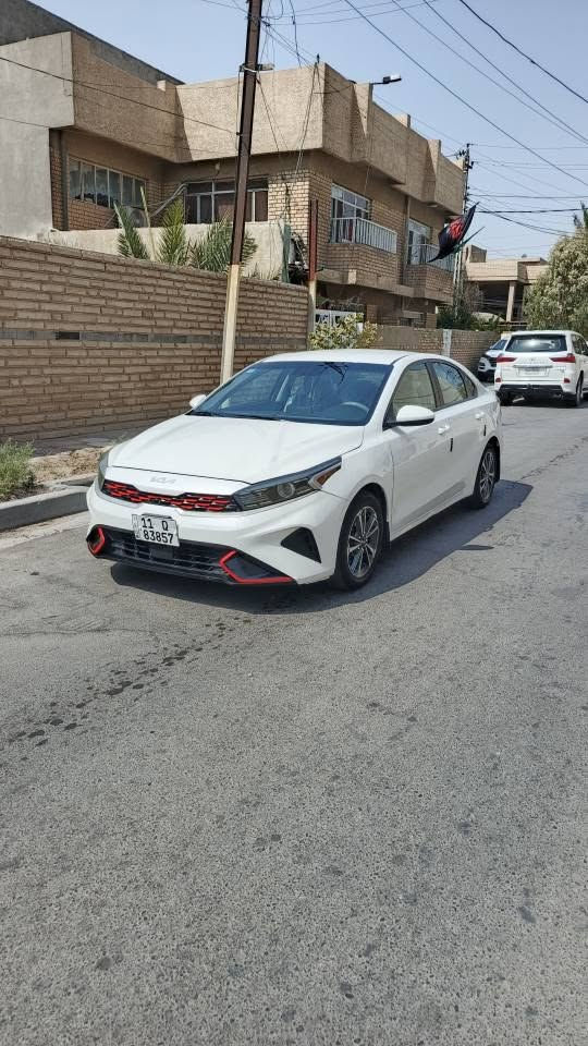 السلام عليكم للبيع كيافورتي٢٠٢٣ امريكي رقم بغداد صور الحادث بلمنشور سياره جاهزه كير مكينه حداديه كهرباء كله مكفوله ماشيه٦٠ الف تخم تاير سياره نص موصفات السعر١٢٧ وبيه مجال للستفساراتصل فقط *********** بغداد الطالبيه بغداد, العراق
