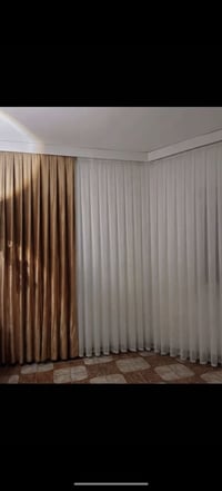 ستائر تركي تفصال تغطي شباك 3ونص والارتفاع 290 غير مستخدم جوه سعرهم 077...
