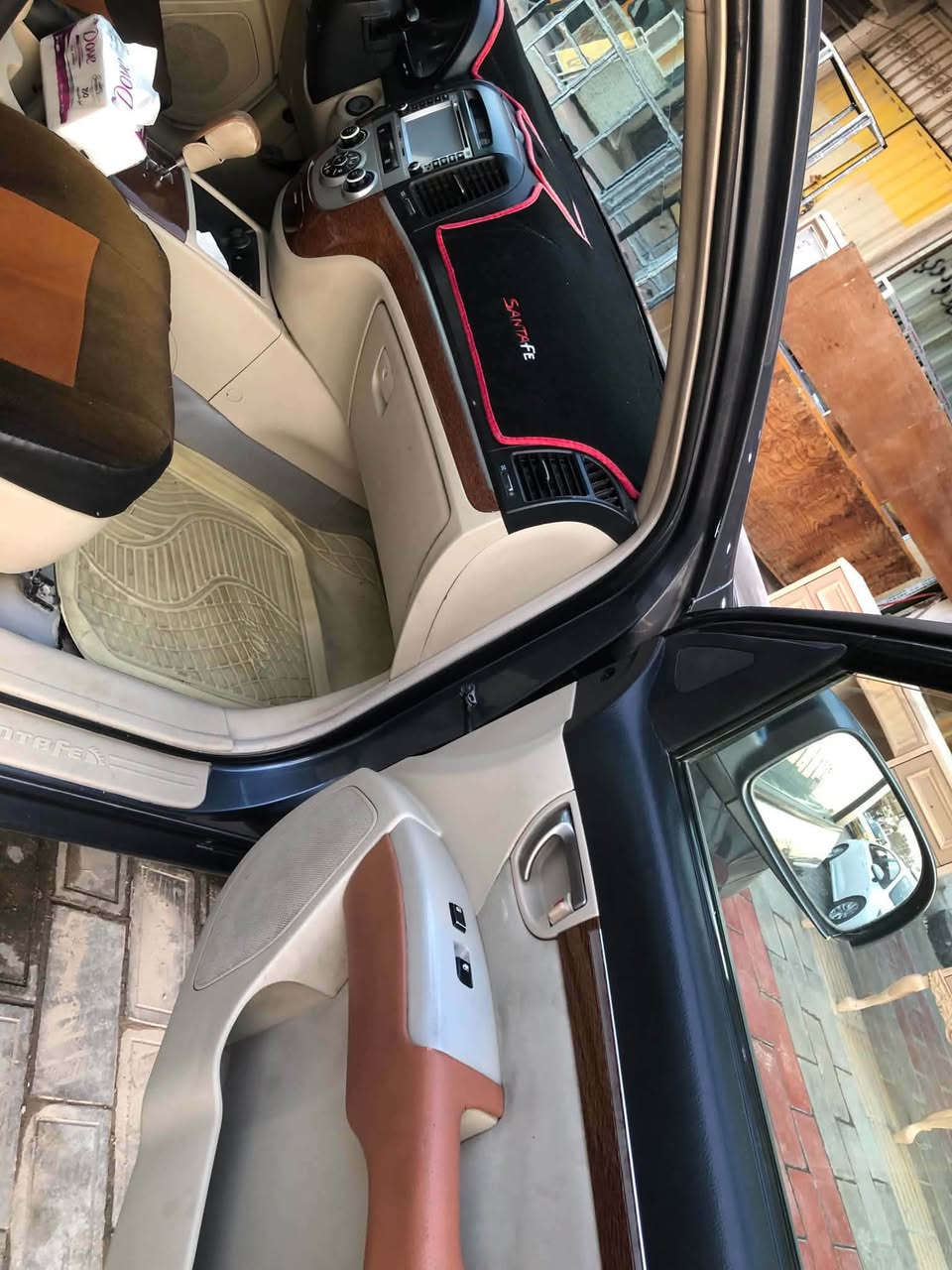 سنتافيا ٢٠٠٧ ديالى أمريكي
 الحادث مؤشر فقط

محرك ٢٧٠٠ - ٦سلندر 
تبريد ثلج
السيارة بأسمي 
حادثها مؤشر بالصورة
تحويل مباشر 
سيارة حلوه
***********
