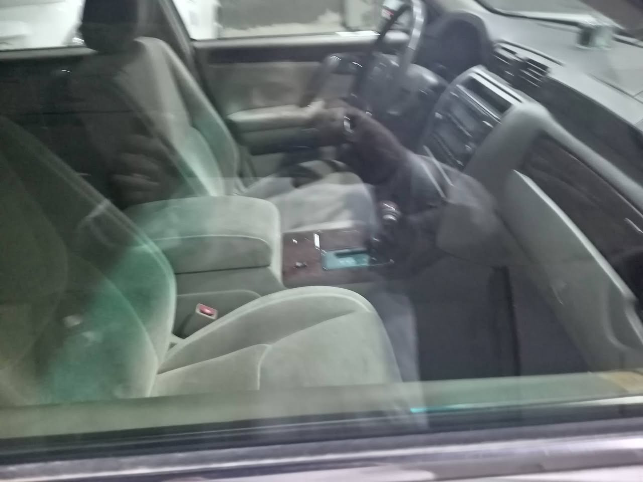 ملكه أدوات كصتين دخول جديد دكمه وحده كرستال داخل بيجي محرك دي فور الصغير سياره جديده حيل كسر كارتون ٢٠٠٣ اصل
***********
