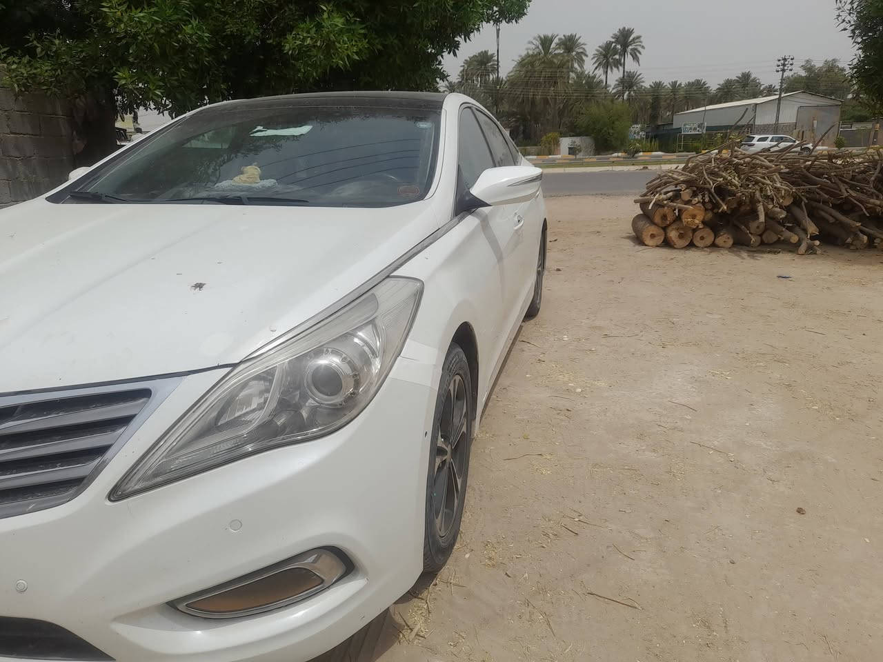 ازيرا للبيع السعر ٨٥ ورقه
موديل ١٢
رقم شمالي باسم واحد عربي 
المكان كربلاء 
التفاصيل على الرقم 

***********
