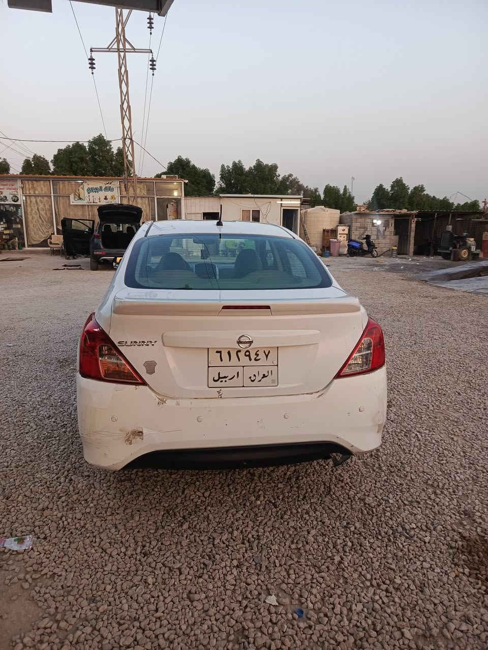 نيسان صني موديل 2020 سياره نضيفه 
مبدل جاملغ امامي فقط
سنويه صاقطه
فقط ذني 

كير مكينه حداديه كلشي نضيف لاخر درجه تفحصها بيدك
السعر 90 وبيها مجال بسيط
للتواصل ***********
مكاني نجف
