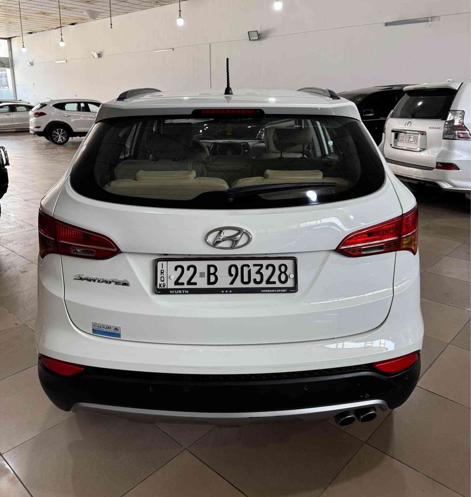 سلام عليكم 
Hyundai santafi 2013 
سيارة وارد خليجي محرك دوش ٧ راكب سيارة كفالة بدون حادث بدون صبغ سيارة فول مواصفات عدا فتحة كير محرك حدادية كلى بشرط مكان سيارة اربيل *********** واتساب شراي خابر تدلل…. أربيل, العراق
