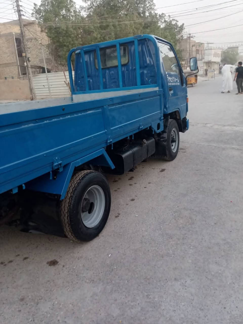 سلام عليكم للبيع تيوتة داينة بدي ثابت موديل ١٩٩٦ رقم ديالى مشروع وطني مكينة بلادي مكفولة كير اكسل مكينة شاصي مكان بغداد طول البدي ٣ وعشرة سانتيم وعرض ١٦٠ تحويل مباشر سعر ٥٥ بيهة مجال ***********
