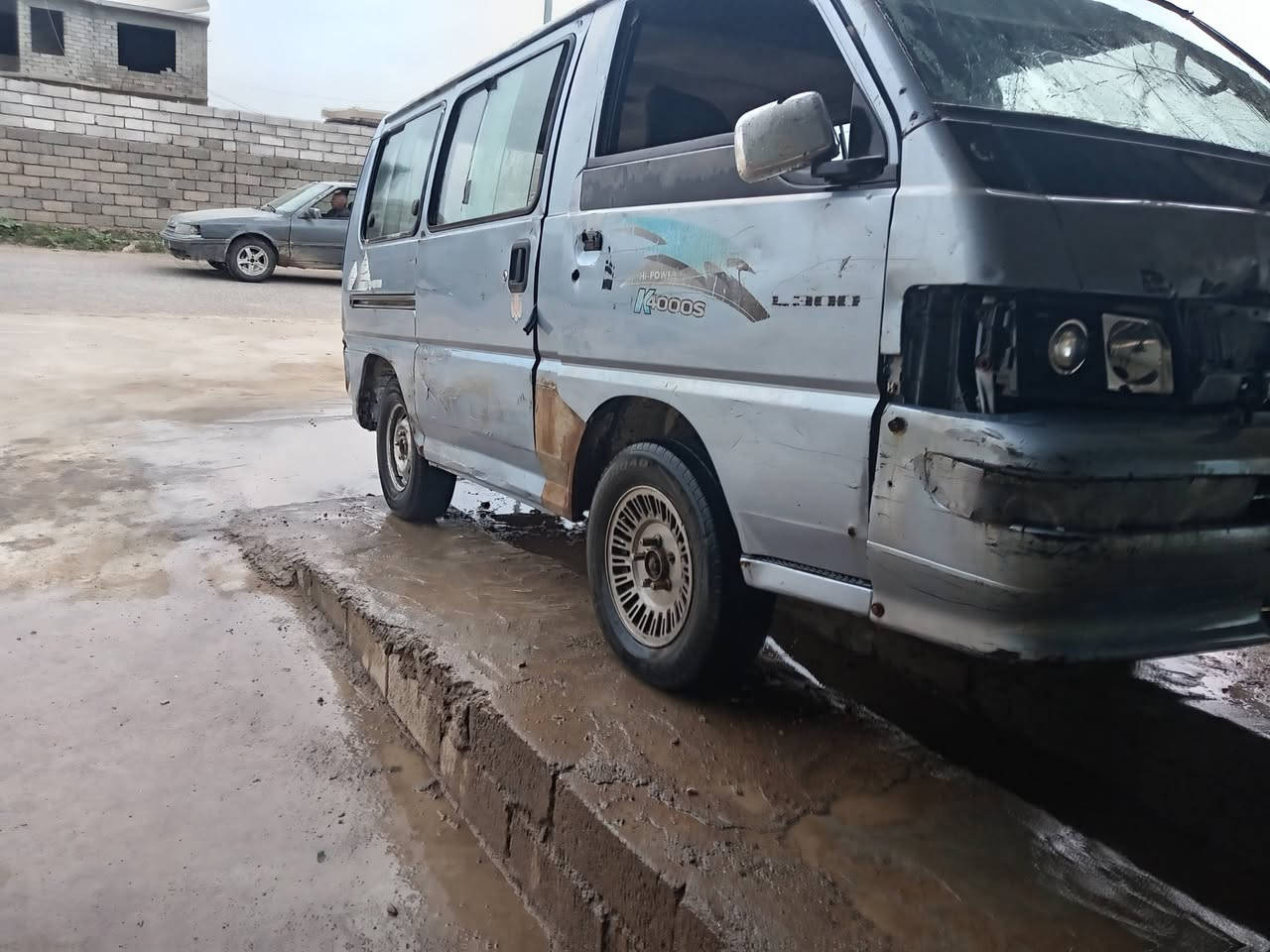 السلام عليكم كيا مستي كوم حديد بوشي محرك هونداي كير
كامل شغال البيع استفسار ***********
