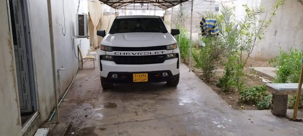 لسلام عليكم شباب سياره سلفرادو  كلشي موضوح بلسونار رايدهة ٢٦٠ وبي مجال الاتصال ع رقم ‭***********‬

