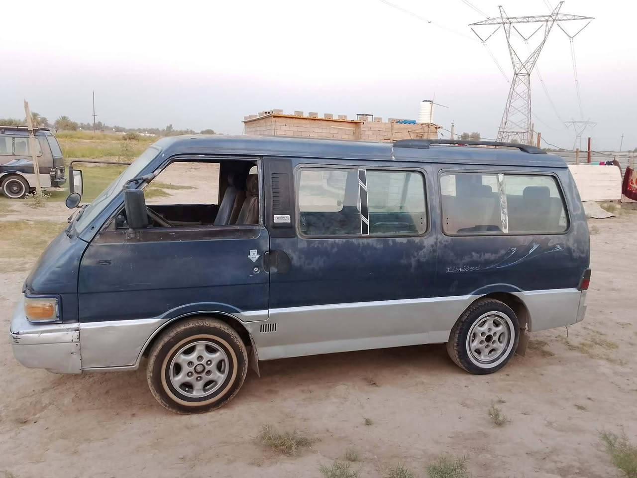 سلام عليكم كيا بستا للبيع موديل 95 سنويه 30 شرط وكاله او تحويل مكينه جديده لاتنقيص ولا تبخير كير اكسل شرط شواصي معمرات الاماميات تعمير مرتب دوشمه حلوه كهربائيات كله شغاله السياره بلاديه حلوه سعر 42 وبيها مجال اني مكلف بالنشر وهاذا رقم صاحبه (***********)
