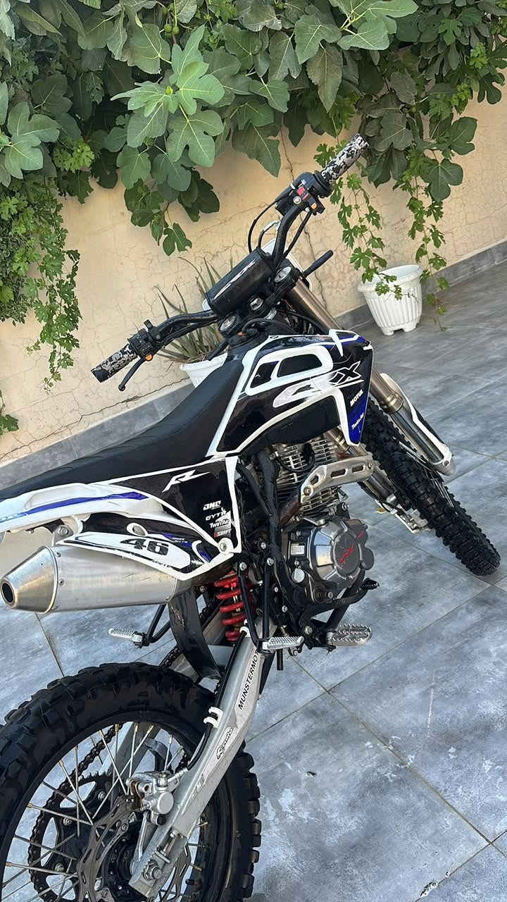 Crx42 • ٢٠٢٥ • واتساب