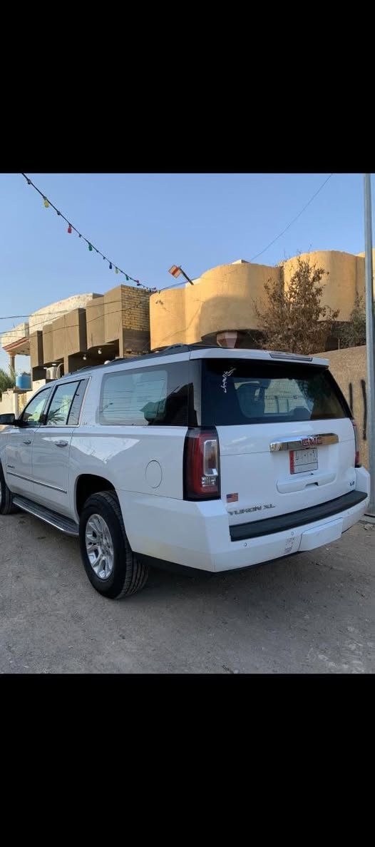سلام عليكم
سياره GMC للبيع طويله اجرا رقم بغداد تحويل ثاني يوم للبيع او مراوس باوباما 
السياره جاهزه من حداديه تخم تاير اكسل تبريد مكينه السياره مكفوله السياره خير من الله 
داخله عسلي 
فول موصفات من عدا الفحته
خط السياره كوت بصرا 
الاستفسار خاص او رقم ***********

