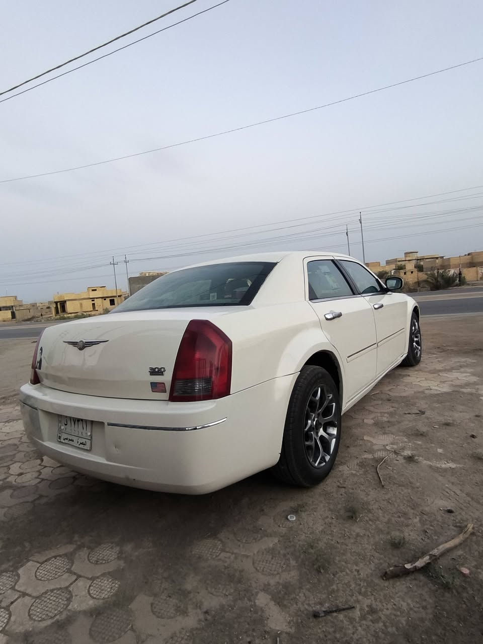السلام عليكم أوباما 2007 خليجي بيها بنيد مبدل وبيها ربع من الهلال الخلفي معمر اثر خياس ولكاط بكصة القماره كير مكينه حداديه كله جديد سياره خير من الله نقصها فقط كمبريسر السعر 95 وبيها مجال لمو شراي لا يراسل رحم الله والديكم 
للاتصال ‏‪***********‬‏
