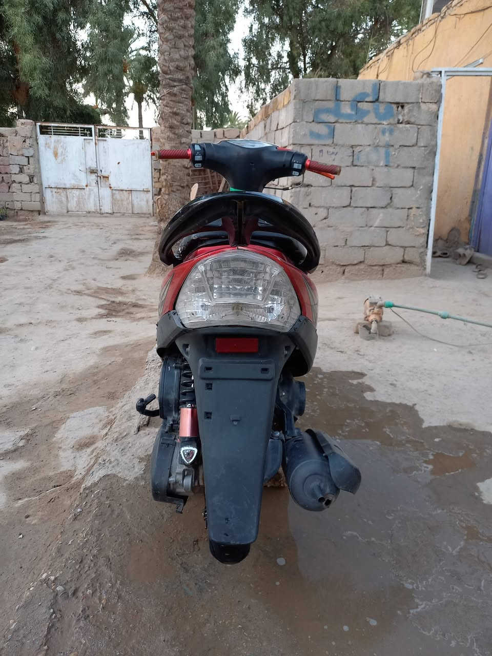 السلام عليكم دراجه ماكس عدله للبيع مزوده بوشه 55 بدل بها ولف ولاستيك مفتوحه مره واحده مكان ديوانيه قضاء السنيه كهربائيات شغاله كلها حوسه بس باتري تشتغل هندر 
وسعر 400 وبيها مجال
***********
