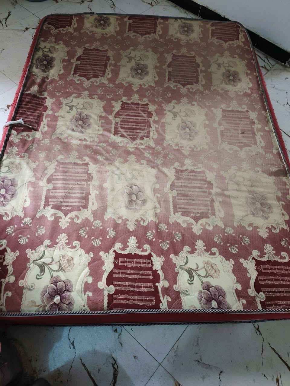 دوشك نفرين • نظيف • دايس بسيط